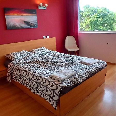 Arode Villa Ovidius - Apartments Balchik Esterno foto