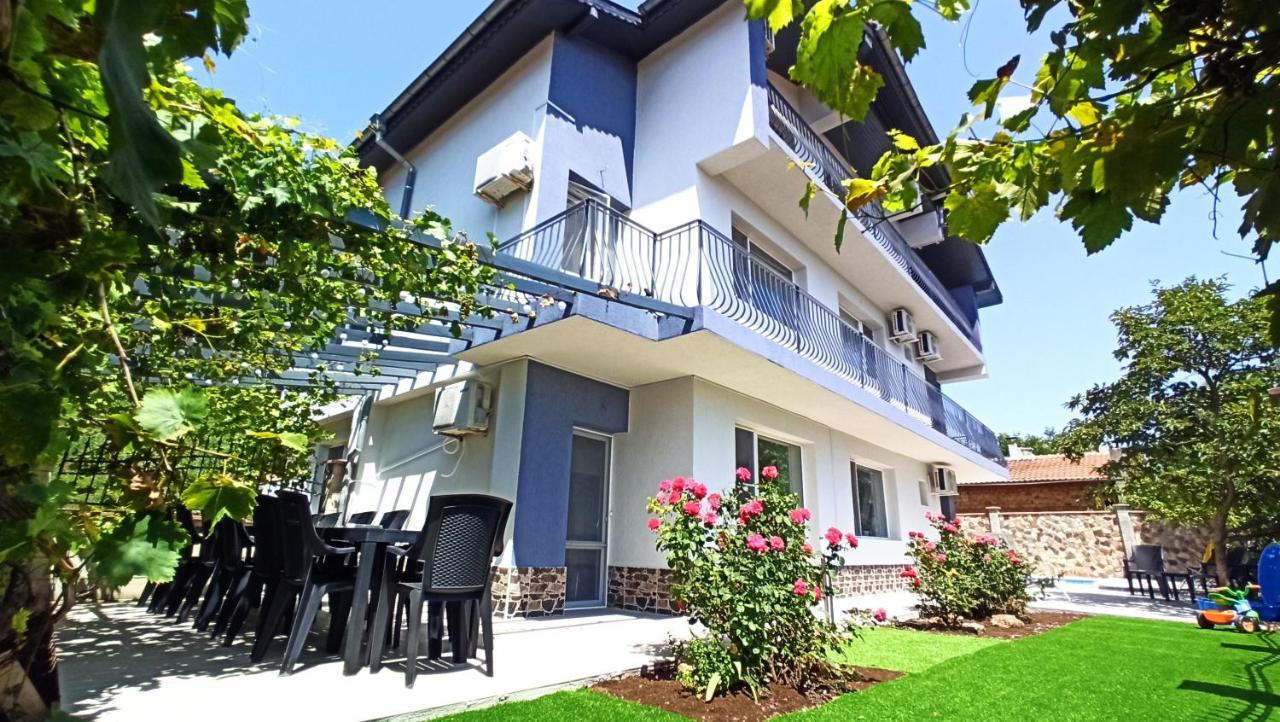 Arode Villa Ovidius - Apartments Balchik Esterno foto
