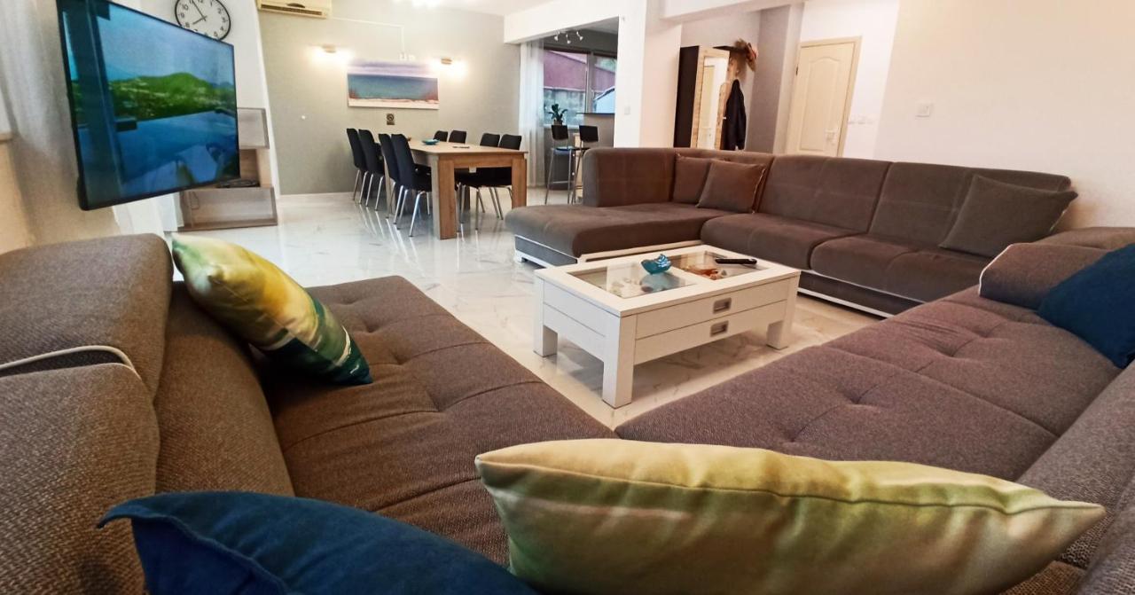 Arode Villa Ovidius - Apartments Balchik Esterno foto