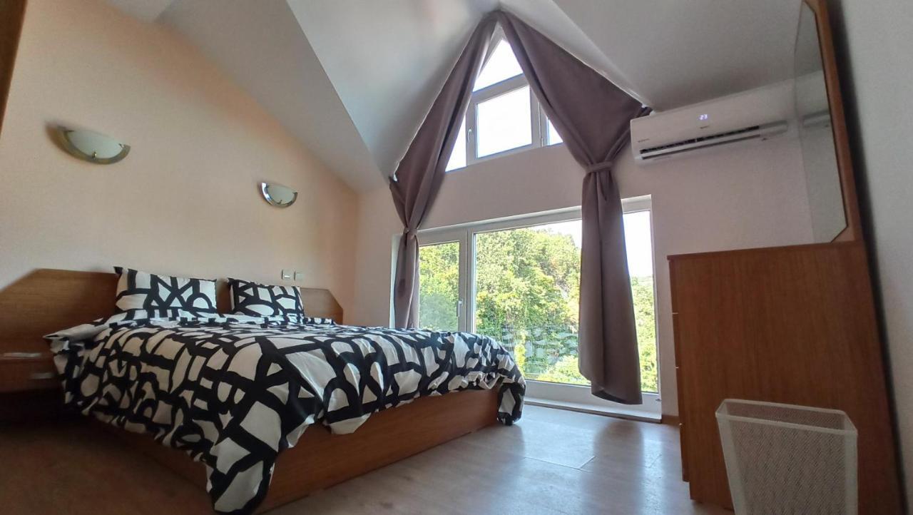 Arode Villa Ovidius - Apartments Balchik Esterno foto